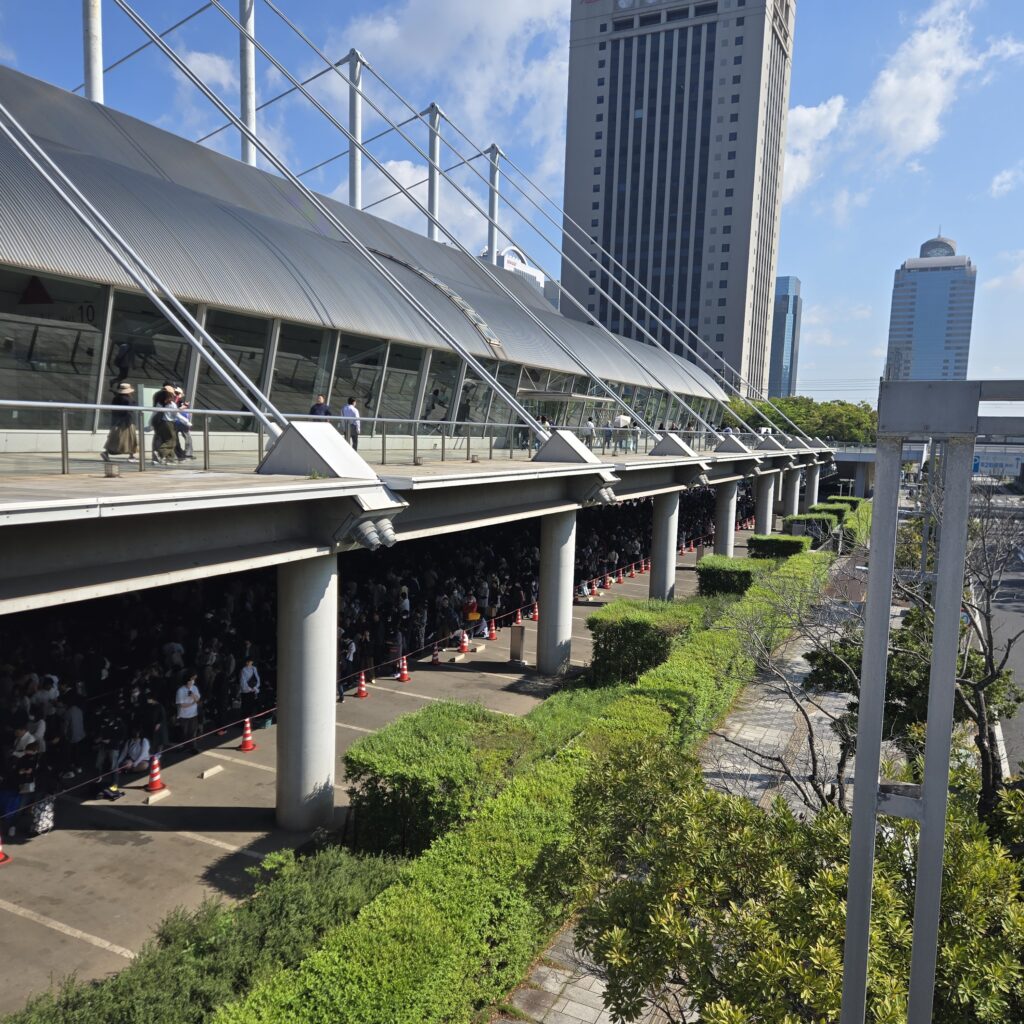 第6回花友フェスタ 8時開場 入場待ち8時24分の様子