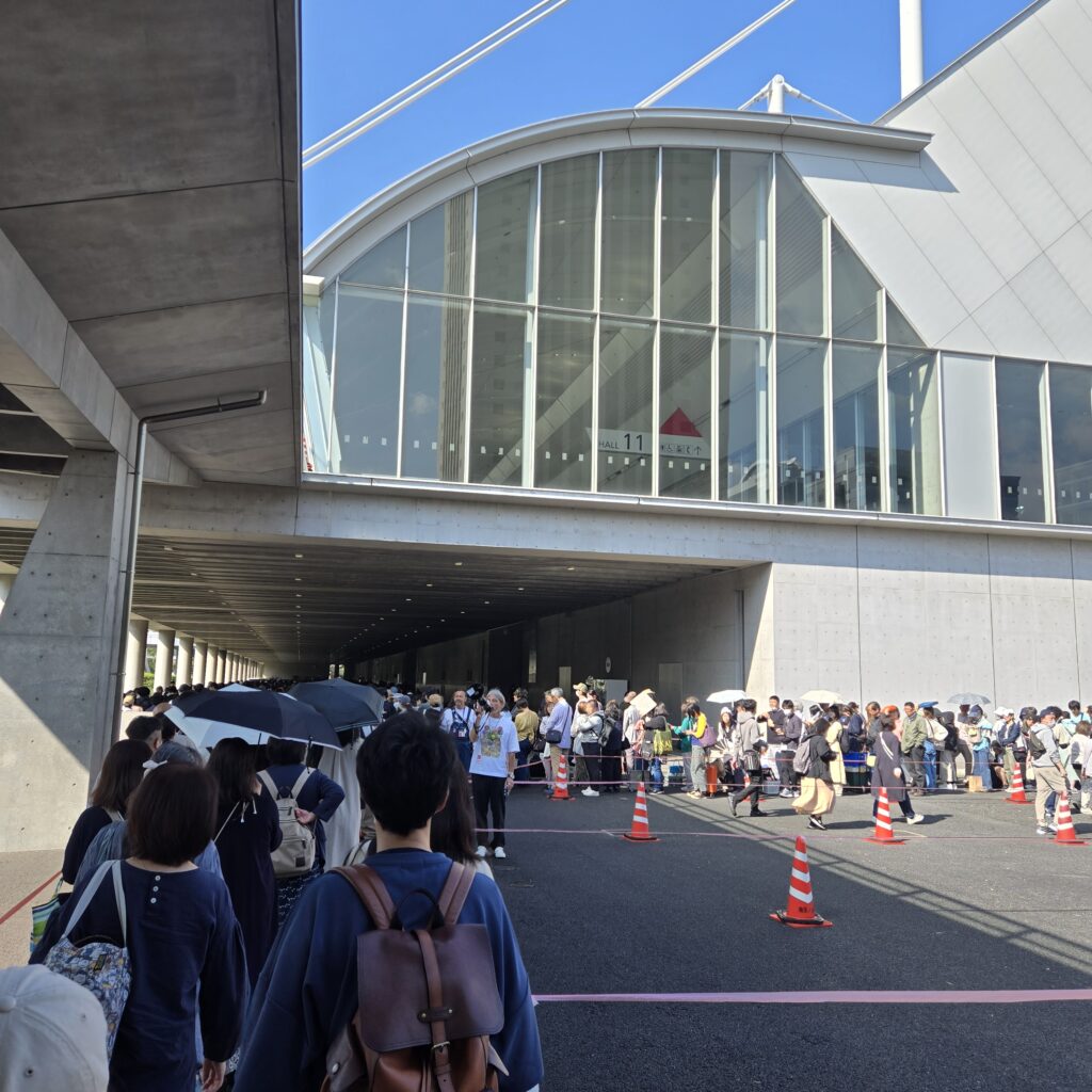 第6回花友フェスタ 8時開場 入場待ち8時26分の様子